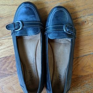 Soft spot flat black shoe
